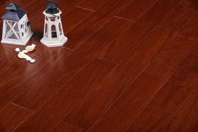 纯实木地板，让家回归自然的呼吸